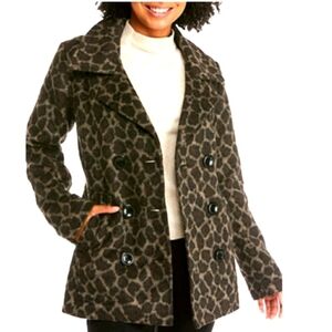 Leopard coat
